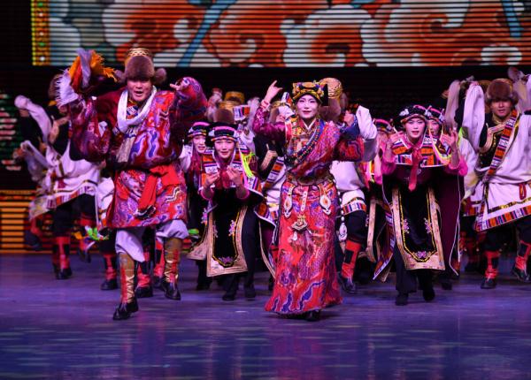 歌舞剧《遇见斯古拉》展现嘉绒藏族文化魅力